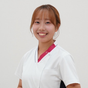 川田 莉世